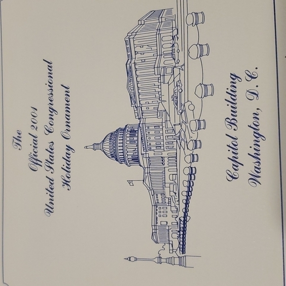 𝅺UNITED States Congressional Holiday Ornament 2004 The Capitol Building - Picture 3 of 4